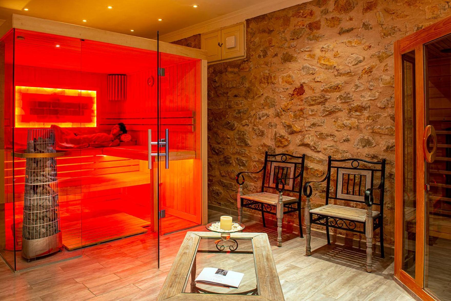La Bastide De Tourtour Hotel & Spa ภายนอก รูปภาพ