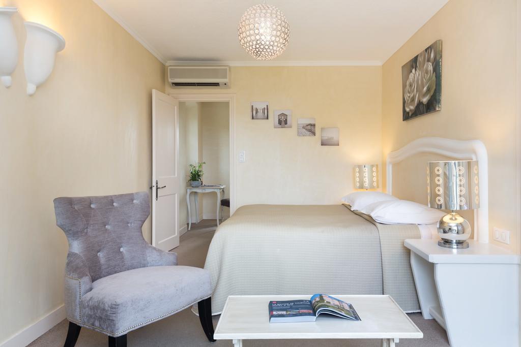 La Bastide De Tourtour Hotel & Spa ภายนอก รูปภาพ
