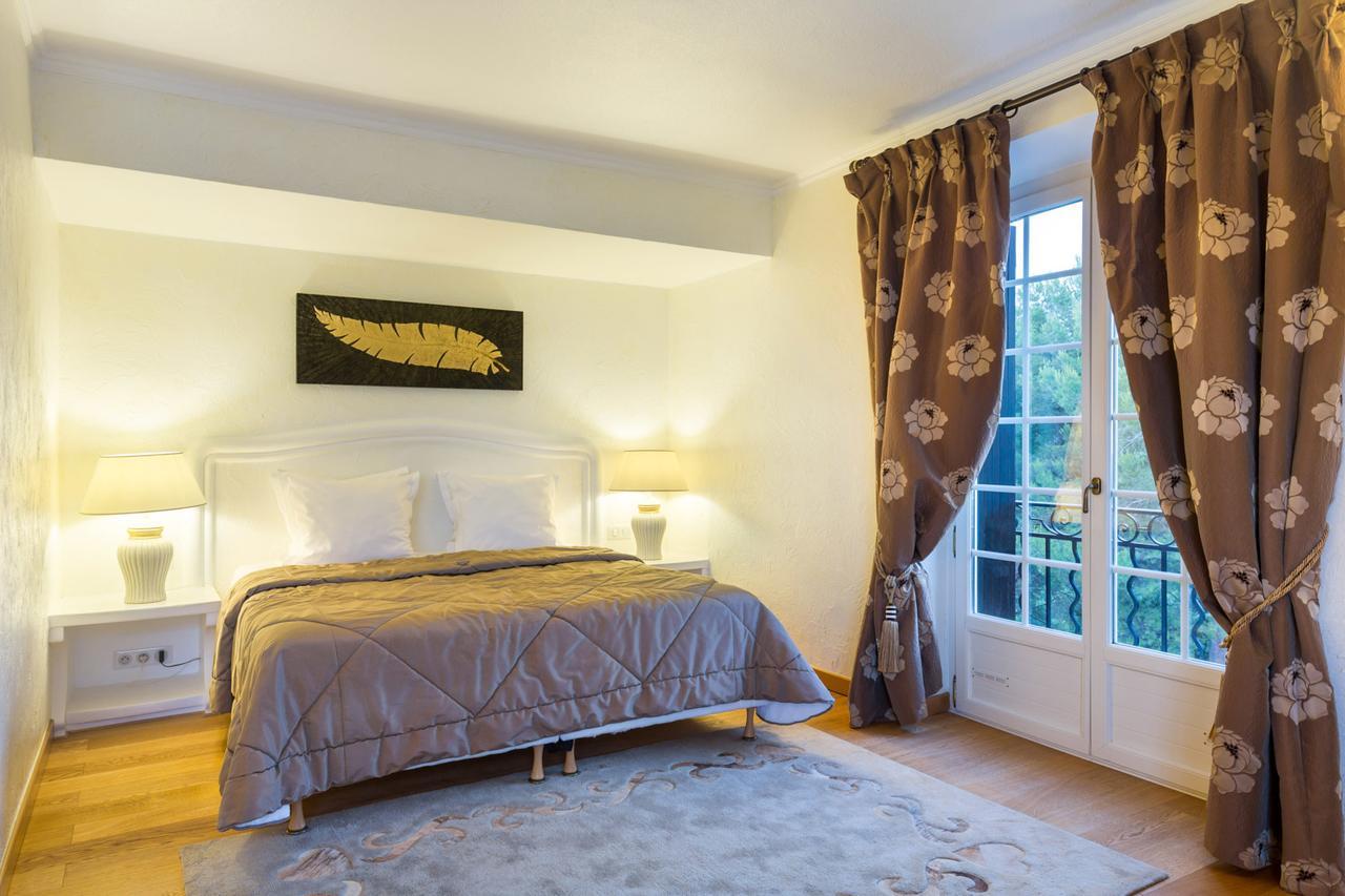 La Bastide De Tourtour Hotel & Spa ภายนอก รูปภาพ